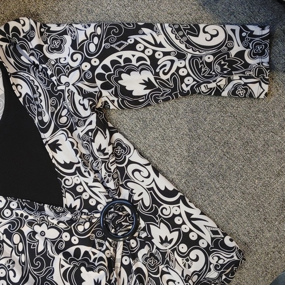 Notations blouse xl black and white - Picture 3 of 5